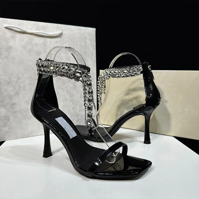 Sandalias stiletto de charol con pedrería para mujer – Tacón alto elegante - imagen 2