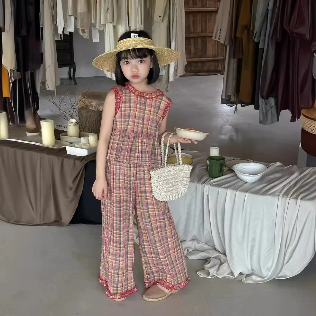 

Children's Set 2024 Summer Edition Korean Checkered Vest Two-piece Set Children's Leisure Loose Fitting Wide Leg Pants Set