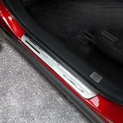 Dla Mazda CX5 pedał próg drzwi akcesoria Auto prog Protector płyta chroniąca przed zarysowaniem naklejki samochodowe stylizacja 2021 2019 2020 2017 2013