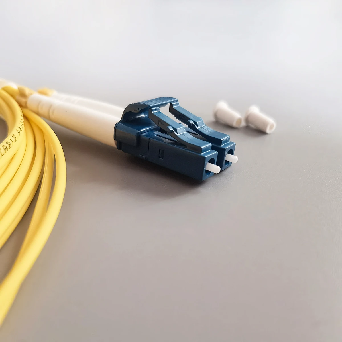 光ファイバーパッチケーブル LC/UPC-LC/UPC デュプレックスモード 屋内用 FTTR LSZH 9/125μm 3M 1.6mm ケーブル 光ファイバー延長コード