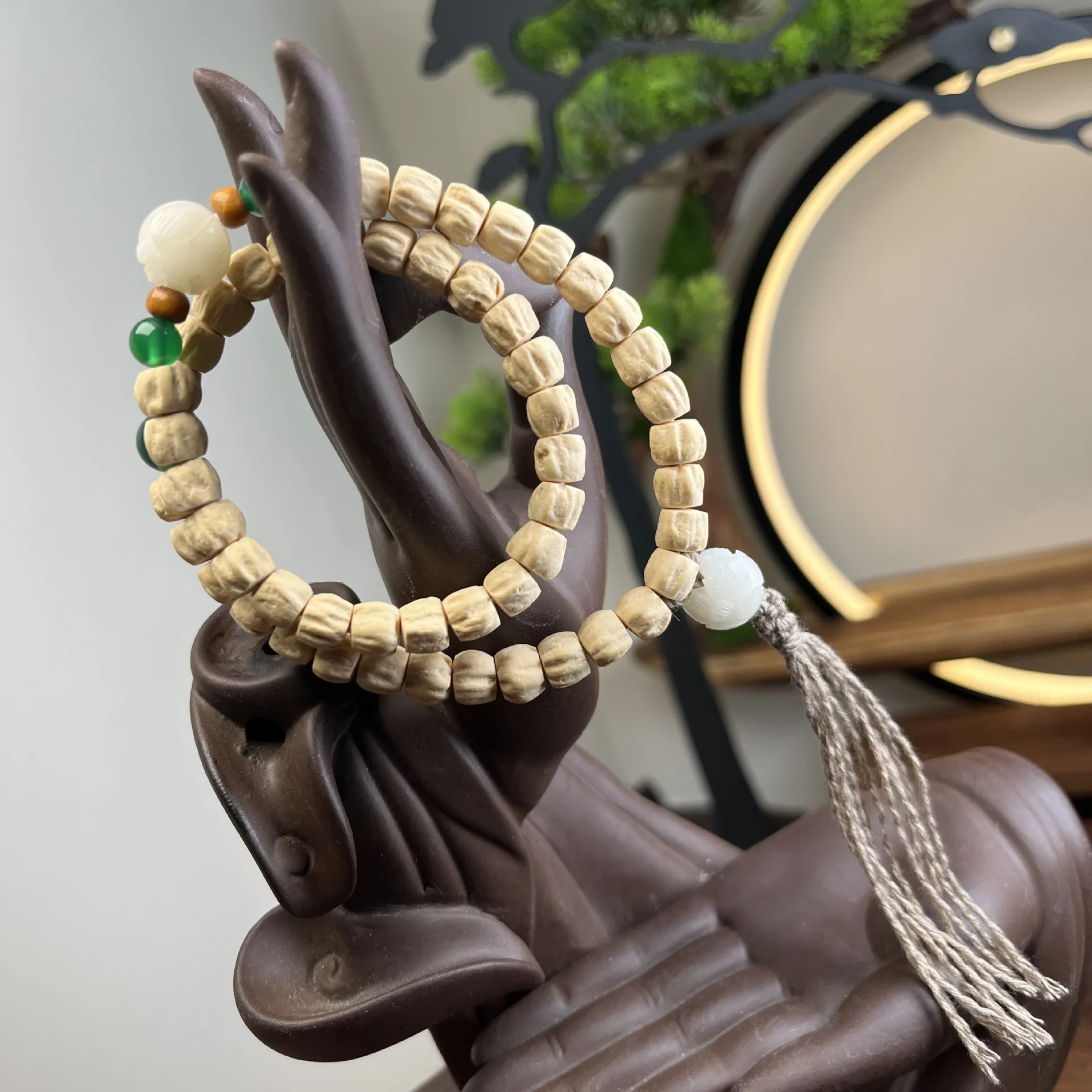 High Density Original Skin Straight Cut Deep Pit Ghost Face Tibetan Baixiangzi Bracelet Carved Wenwan Neck Hanging Gifts