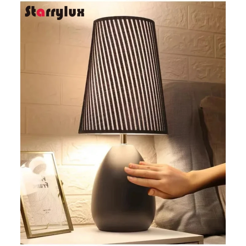 Nordic Modern Table Lamp American Style Touch Sensor Bedside Light Eye Protection Hotel Decor Lamps