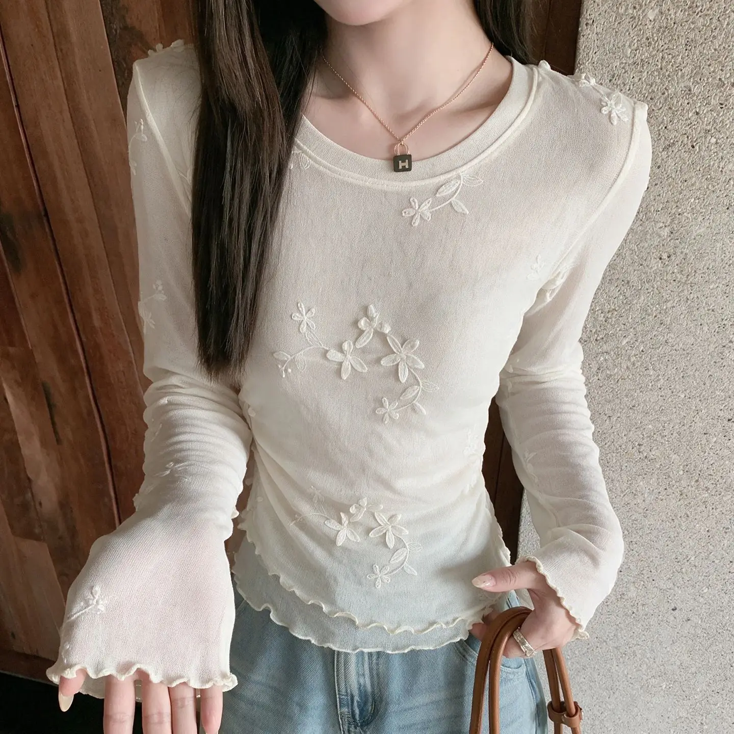 Women Light Apricot 3D Flower Long Sleeve T-Shirt Slim Fit Unique Design Top Autumn Winter Sweet Hot Crop Tee