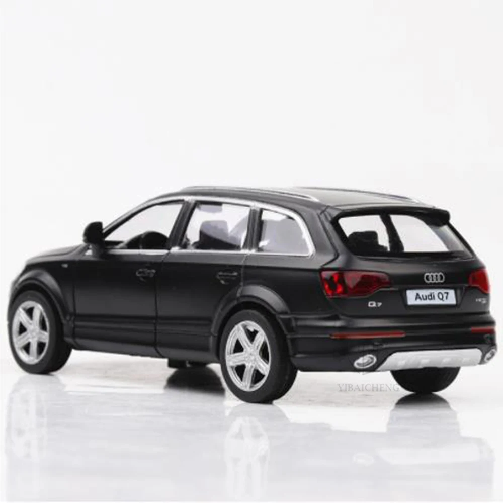 1/36 Audi Q7 Car Model Toy Alloy Diecast & Toy Vehicles Simulation Model With Pull Back Collections Childrens Toy For Kids Gifts