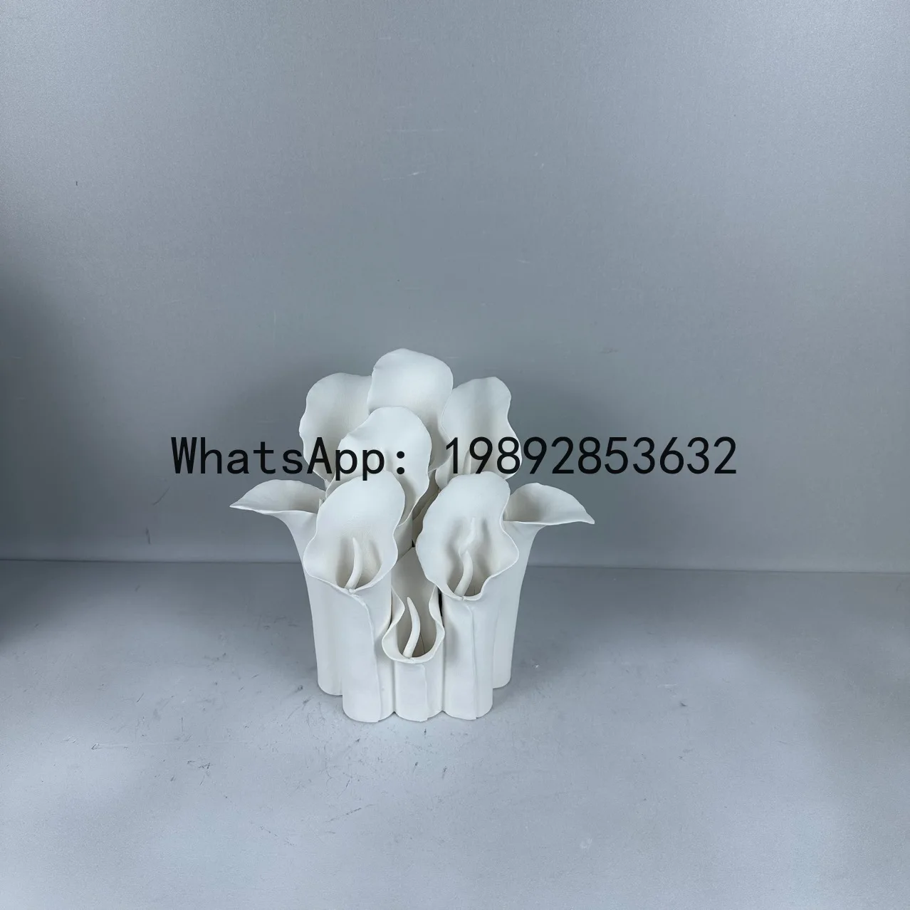 Ceramic Handicraft Flower Vase Flower Vase Pleated Petal Shape Irregular Abstract Decorative Figurines Decoration Accessories