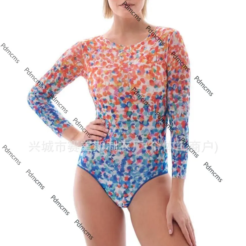 

2025 new Russian women's mesh sunscreen Купальник