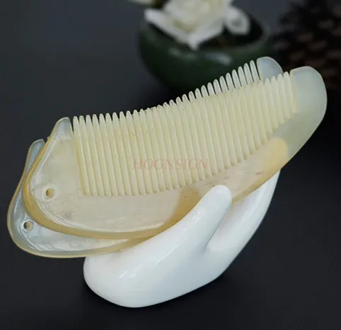 

2pcs Portable Natural Sheep Horn Comb Smooth Hair Comb No Handle Massage Sheep Horn Comb