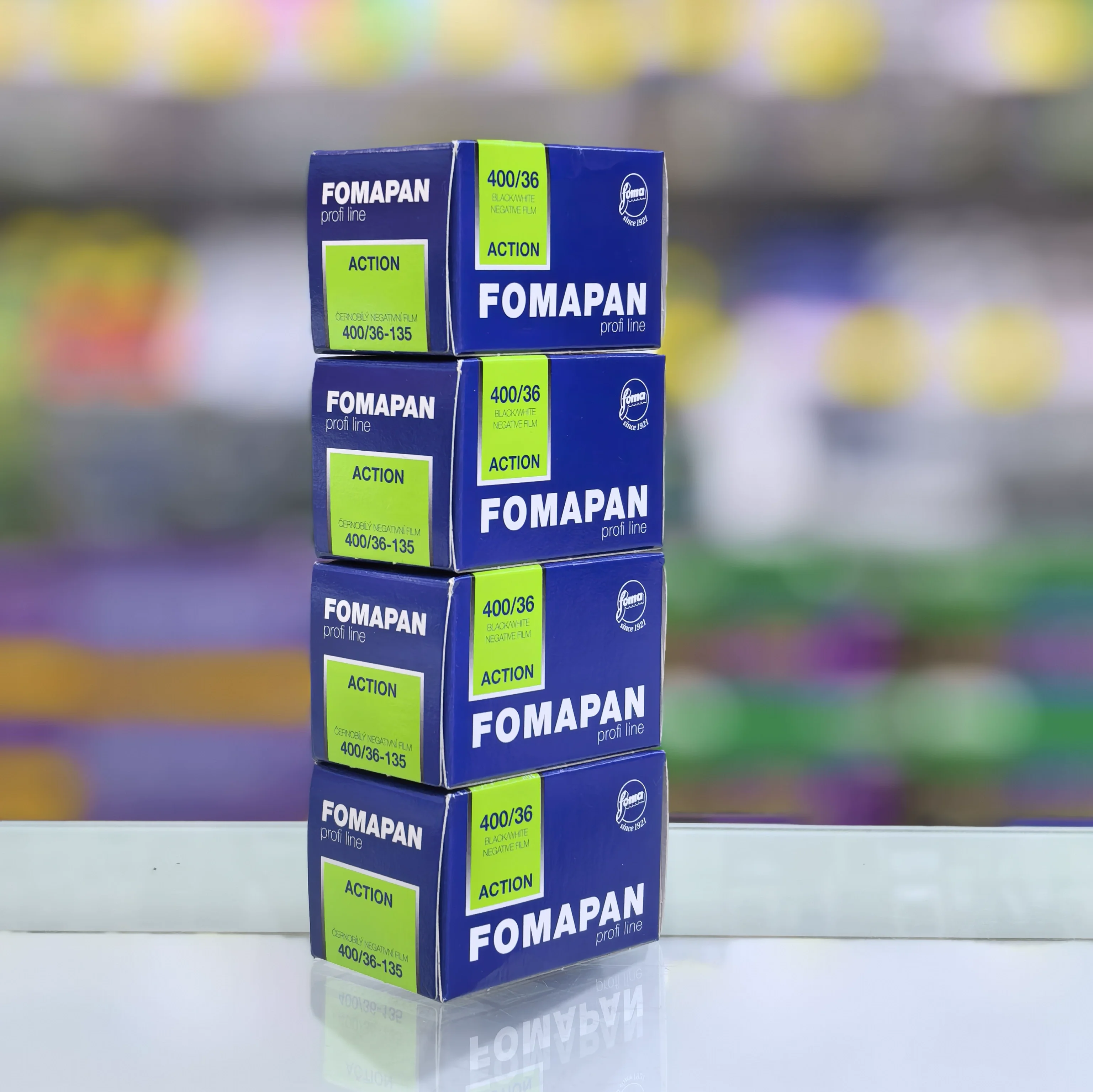 Original Fomapan 400 Action 135 (35mm) Black and White Film 36 Exposures Vintage Analog Camera Film for 135 Format Film Cameras