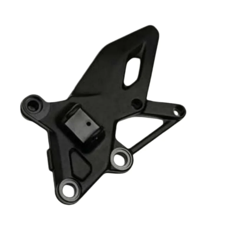 Motorcycle Front Left Right Footpeg Bracket Footrest Mount Base  For QJMOTOR SRK250 QJ250GS‑29E QJ250GS‑29F