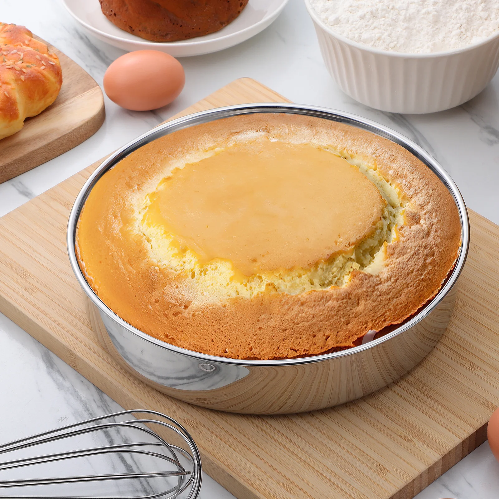 

2pcs Round Cake Pan Stainless Steel Baking Dish Lustrous Surface Easy Clean High Temp Resistant Uniform Heat for Baking