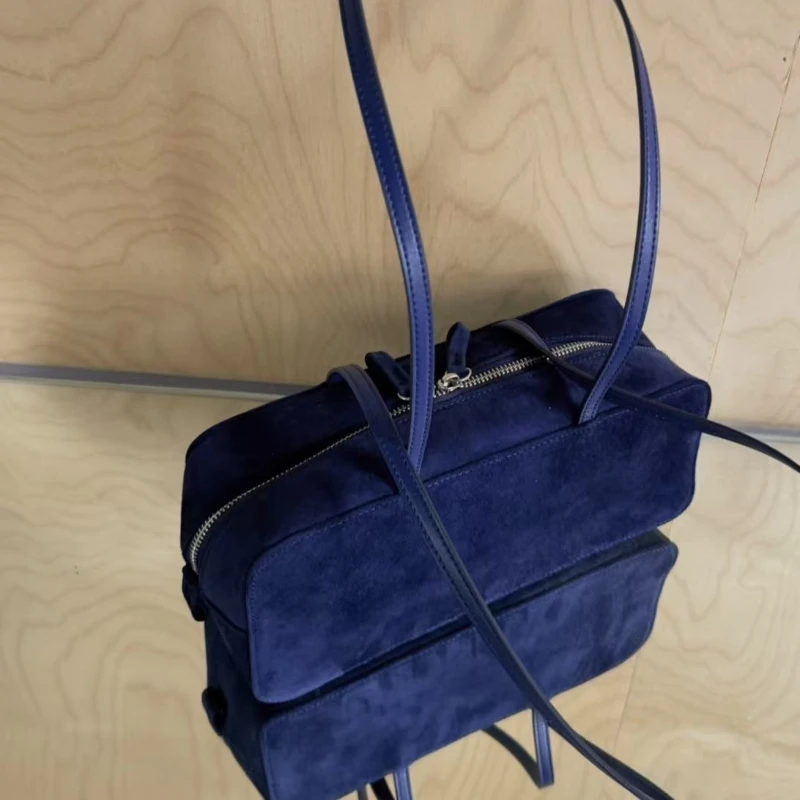 sac-long-en-velours-de-niche-sens-premium-sac-a-aisselles-portable-sac-a-bandouliere-de-banlieue-de-grande-capacite