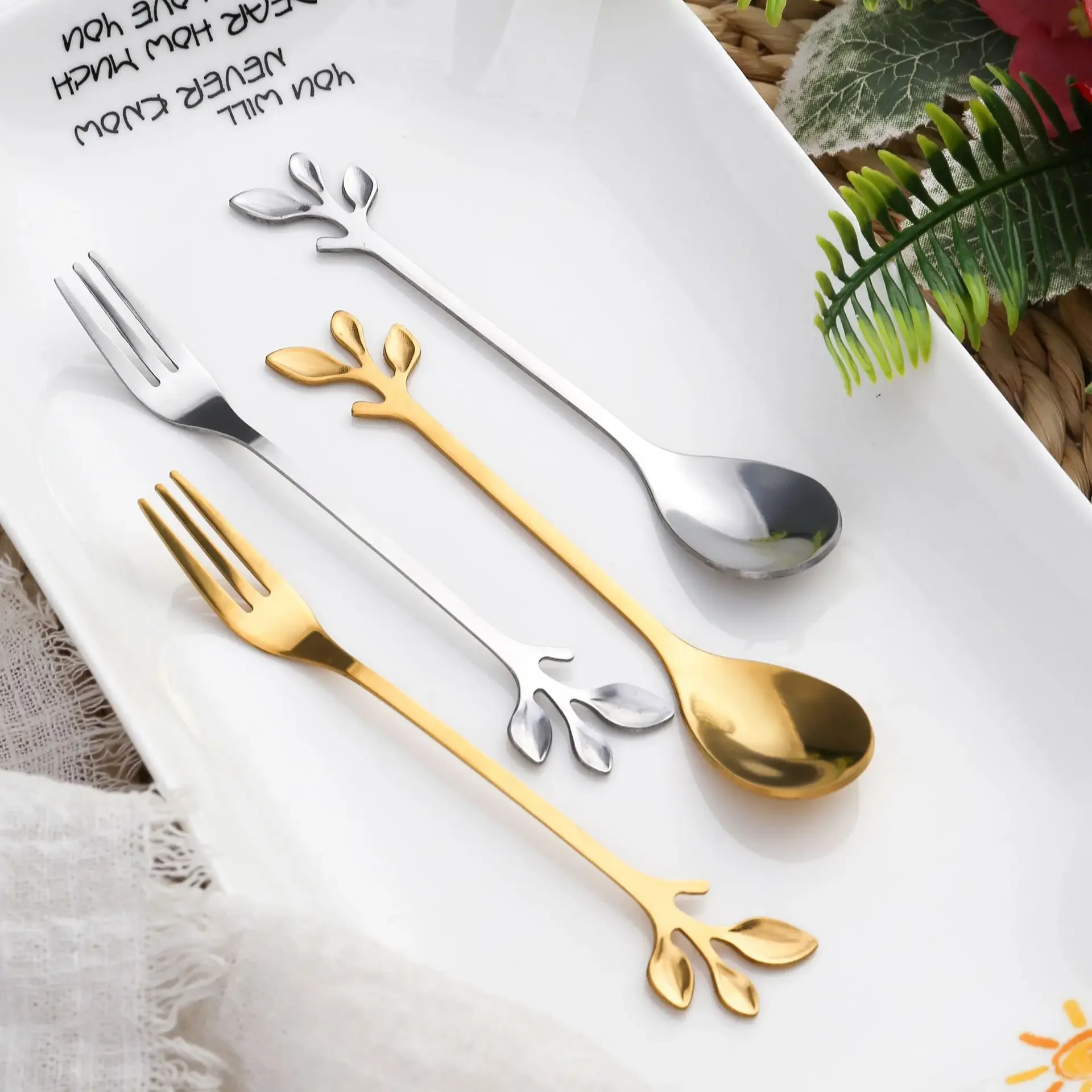 12Pcs Creative Stainless Steel Leaves Spoon Fruit Fork Coffee Spoon Dessert Ice Cream Scoop Kitchen Accessories Cutlery Set