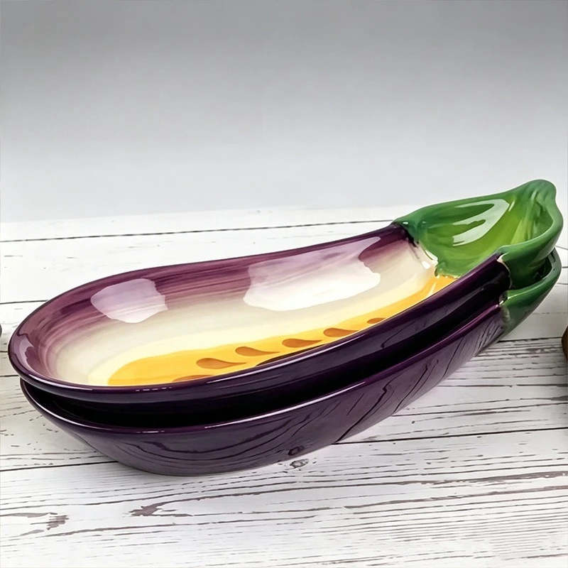 

Large ceramic eggplant plate, cute hand-painted ceramic dinner plate, fruit plate, hotel home creative serving plate