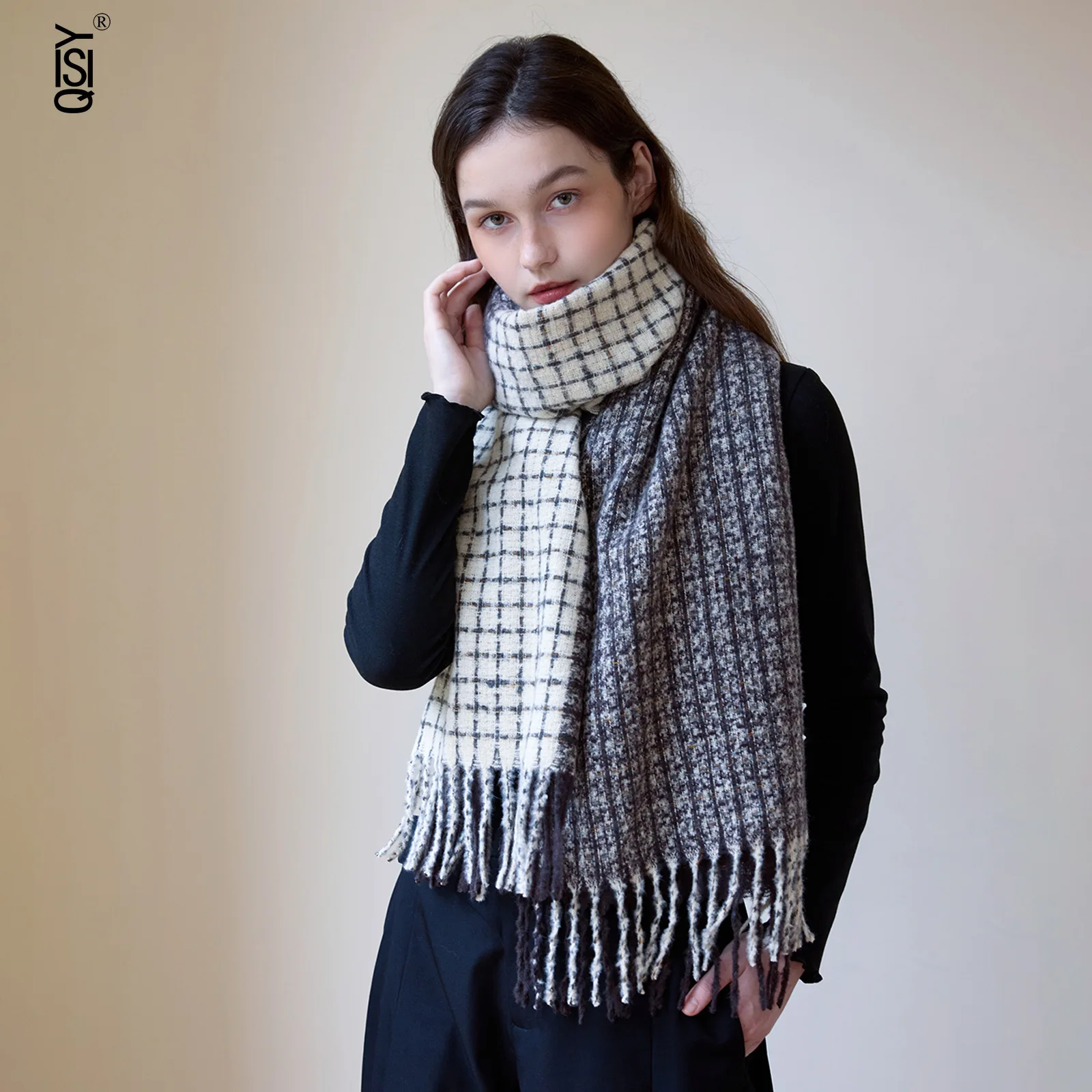 

Korean Autumn and Winter Warm Men's and Women's Scarves with A Neutral and Cold Style Imitating Cashmere Check