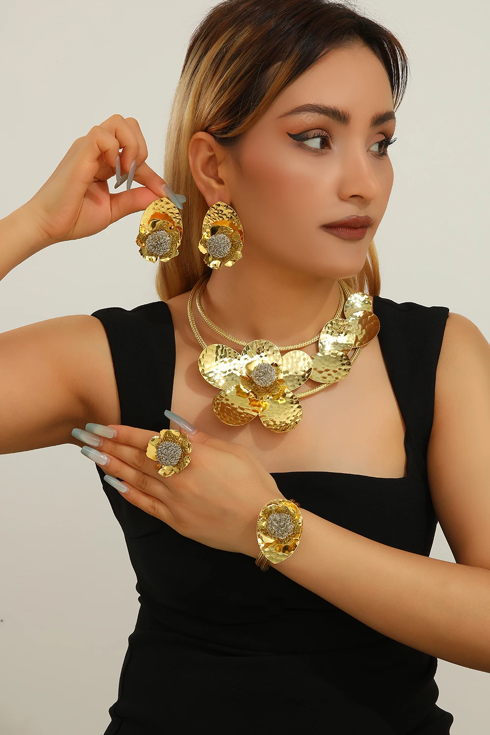 

5pcs/set Brazilian Simple Style Big Bold Necklace Luxury Quality African Bride Jewelry Set For Women Party Gifts