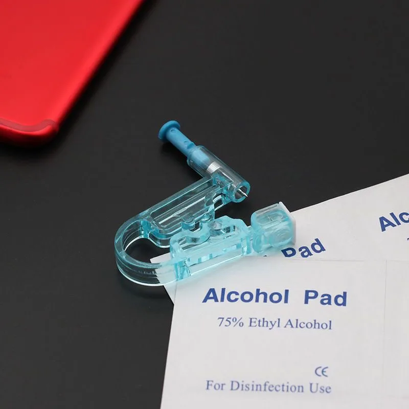 【Hot sales】Disposable sterile ear-piercing gun changes hands painless ear-piercing gun through ear-piercing ear-piercing gun image 3