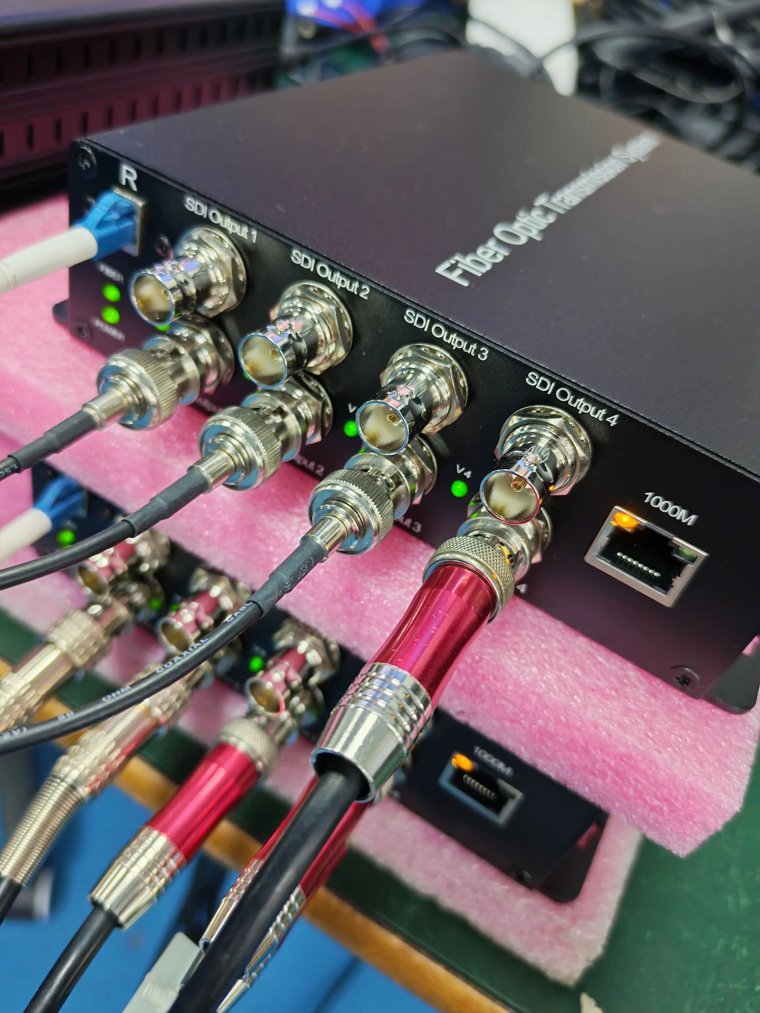 4x 3G SDI Input with Loopout + 1x 1GB Network + LC Fiber Connector