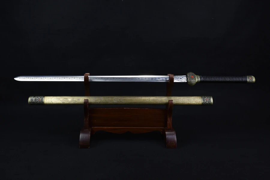 103cm Golden Blue Jewel Sword Tang Sword stainless steel combat readiness Sharp katana combat Real steel outdoor sports weapons