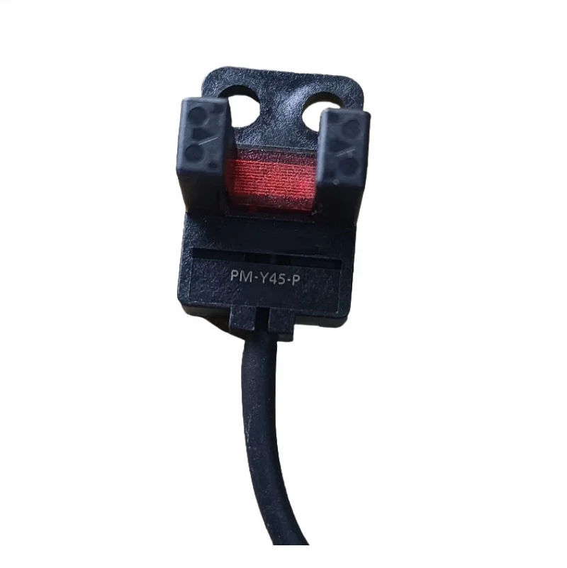 مستشعر كهروضوئي أصلي جديد PM-Y45-P