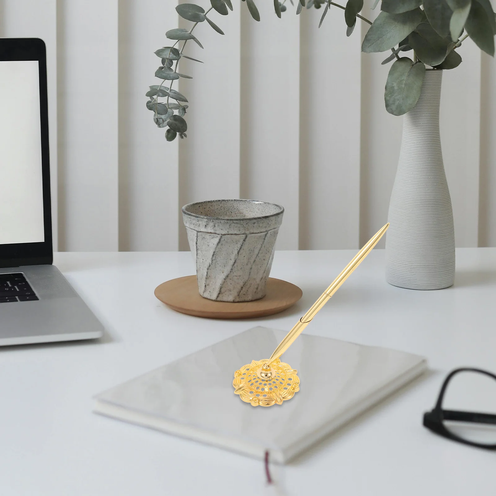 Sign Pen Desktop Ballpoint Pen Vertical Standing Design For Office Hotel Conference Room Counter Business Accessory