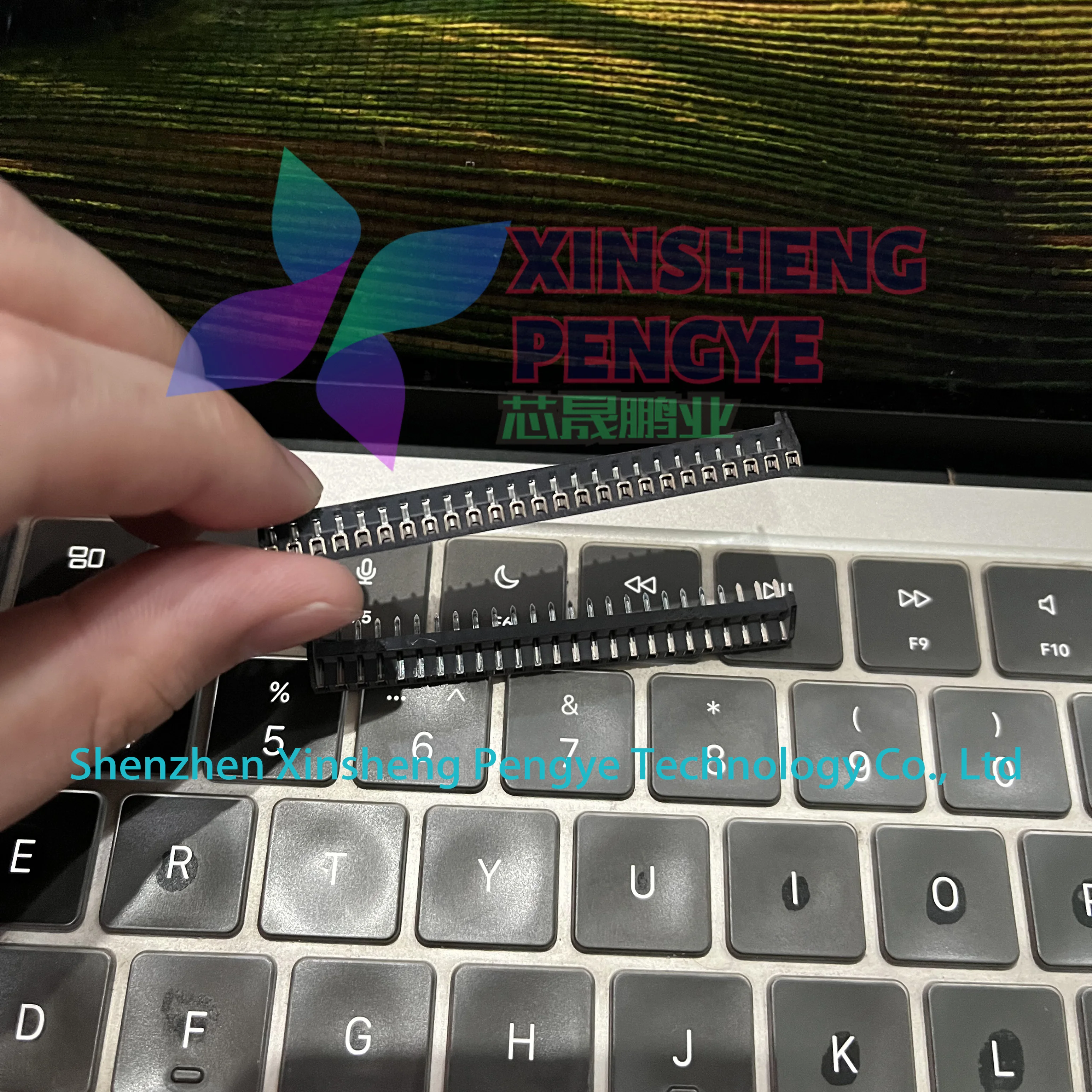 10 sztuk/partia nowy i oryginalny MDF7-25S-2.54DSA(95) MDF7-25S-2.54DSA 25Pin 2.54mm skok HRS dolne złącze typu wejściowego w magazynie