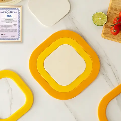 Silikonowe magnetyczne podkładki kuchenne 3 w 1, różne rozmiary, wielokrotne zastosowanie, łatwe do czyszczenia, idealne do domu, pod garnki, talerze i kubki.