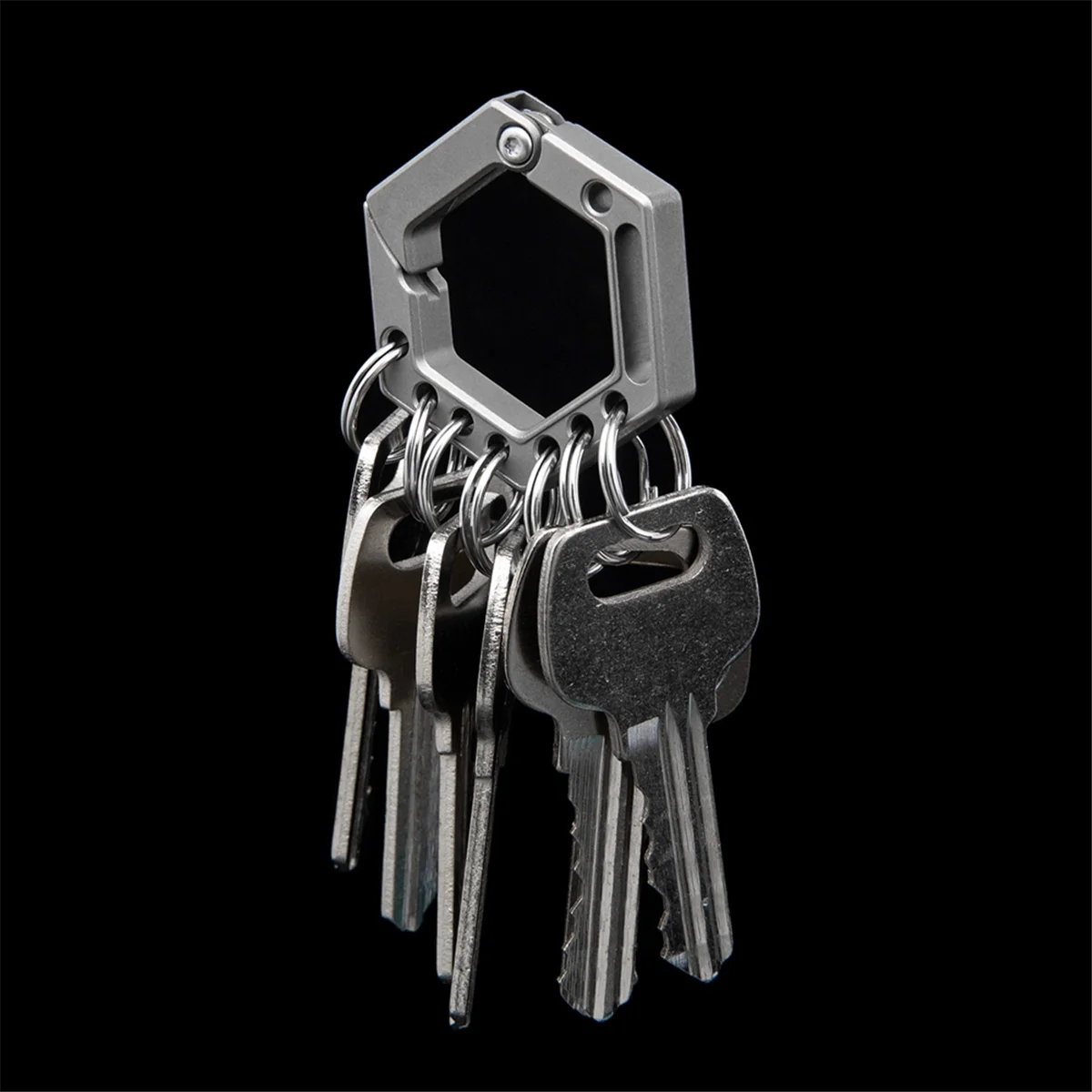 Titanium Alloy Keychain Car Keychain Pendant Gadget Rental Public Keychain