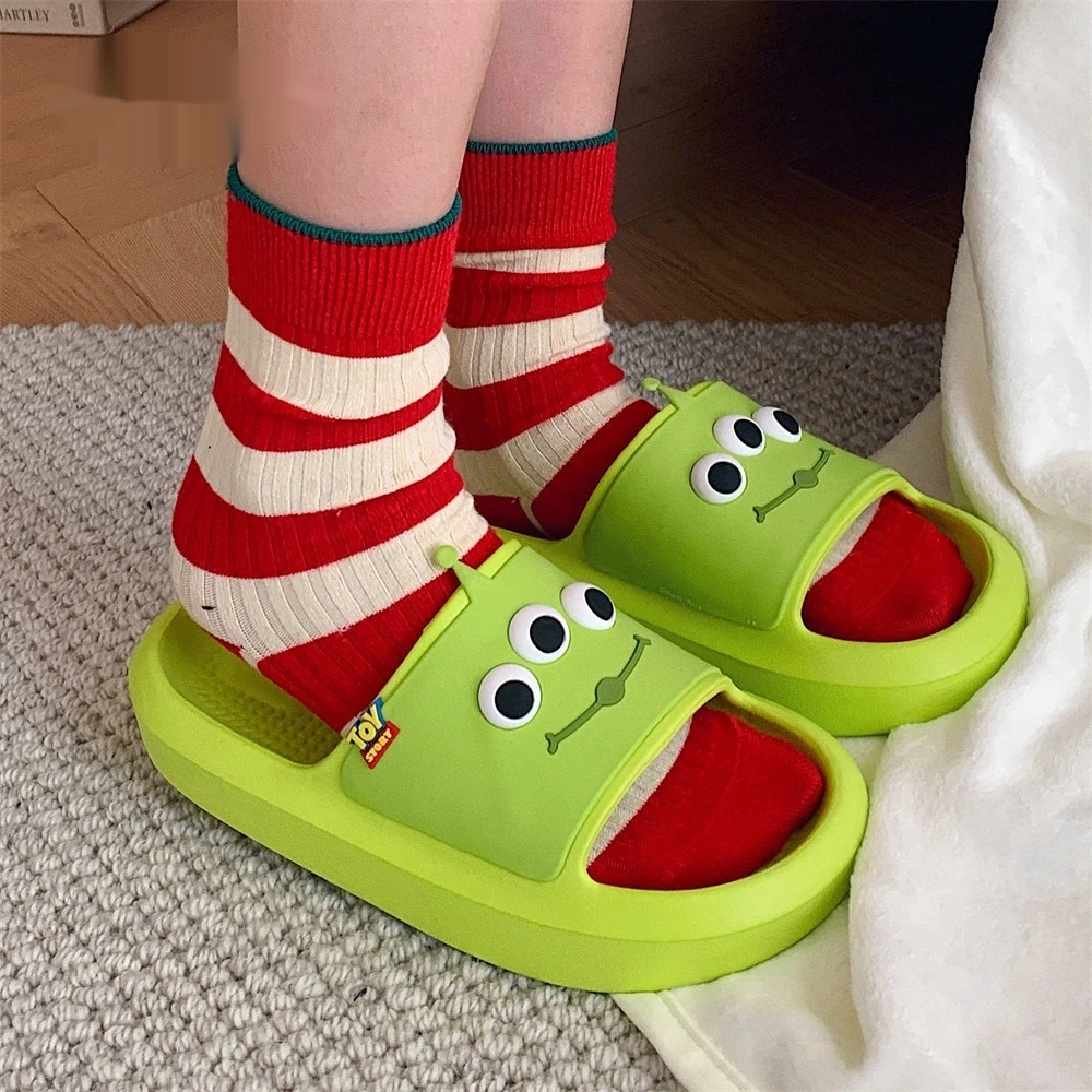 Disney Toy Story Alien Slippers Cute Cartoon Summer Soft Sole Slipper Women Man Bath Flip Flops EVA Non-slip Casual Shoes Sandal