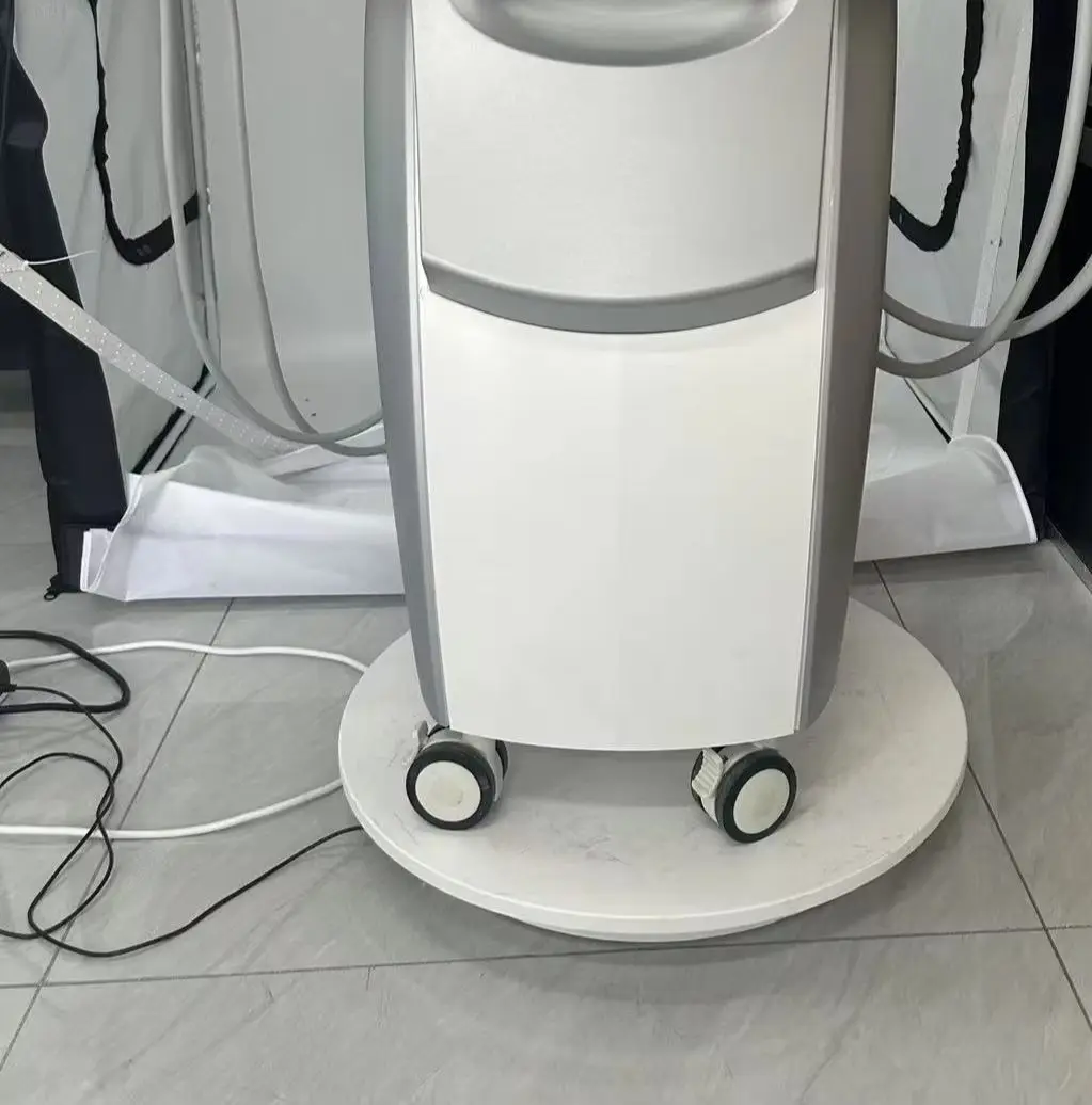 

Новейшее оборудование для подтяжки кожи, вакуумного массажа, сжигания жира и лифтинга кожи Activmel Venus, подходит для салонов красоты.