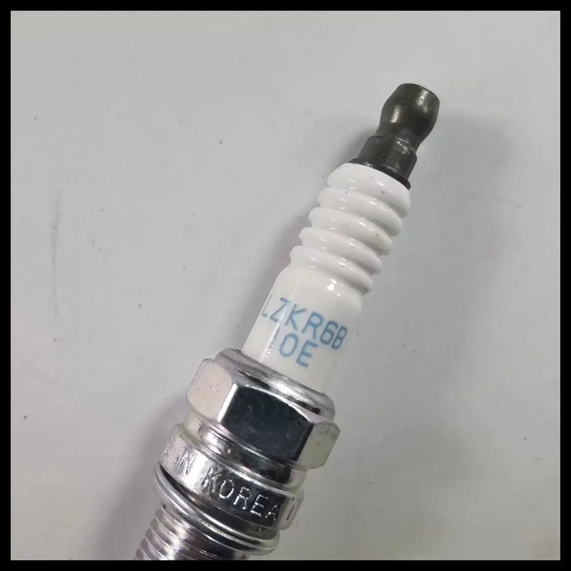 1/4pcs Iridium Spark Plug LZKAR6AP11  For Nissan Sentra Qashqai Micra Petrol Hatch 1.2 1.2  DIG-S Petrol MPV 1.2 1.2  DIG-S