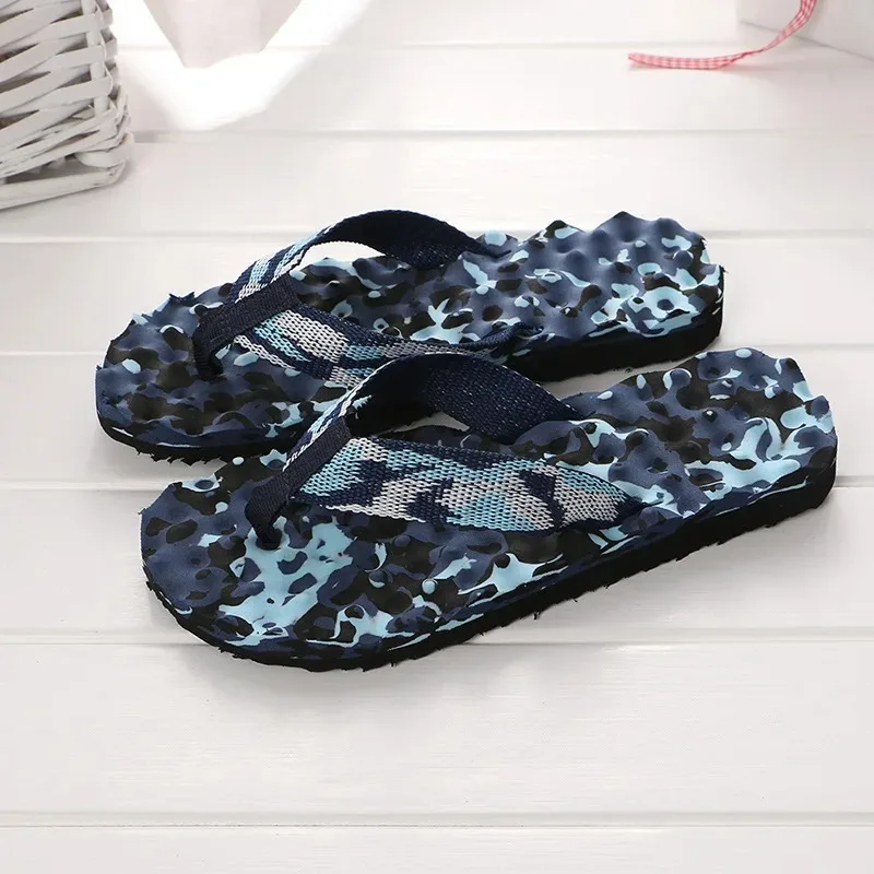 New Camouflage Pattern Mens Non-Slip Flip Flops Lightweight Waterproof Beach Shower Casual Slippers for Men Outdoor Sandals