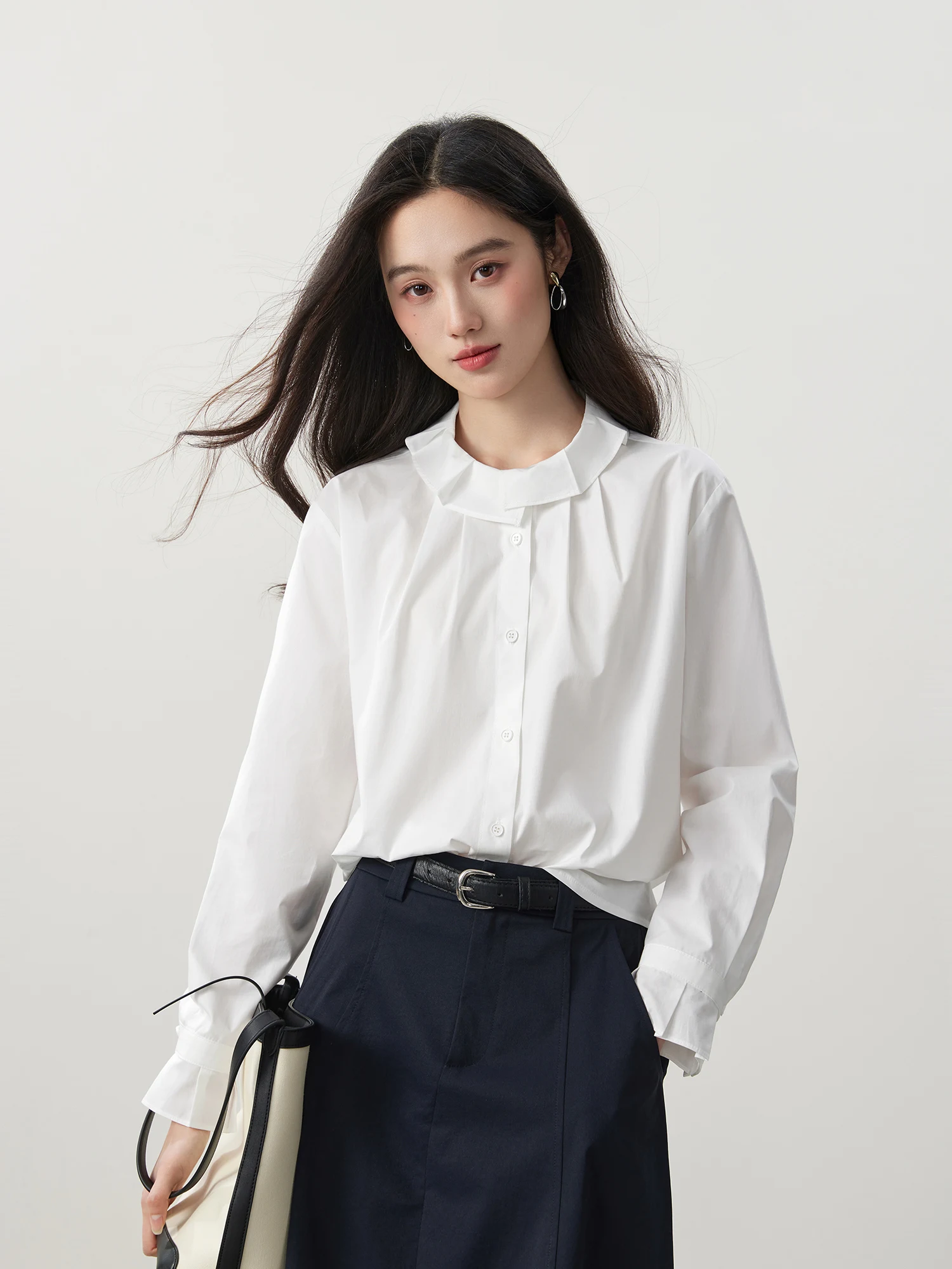 

Natural Pure Cotton Peter Pan Collar Shirt Women's Spring New Style Floral Pleated Sleeve Loose Fit Long Sleeve Shirt