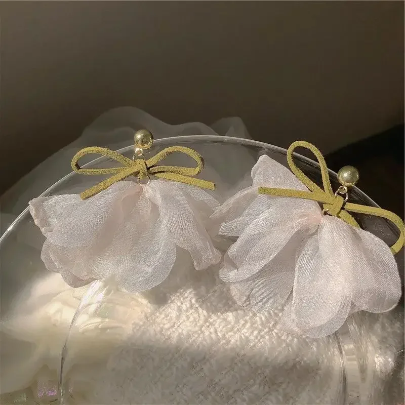 الأقراط الرائعة والطازجة الإناث المتخصصة تصميم الملحقات الصيف الحلو الشيفون زهرة الأذن كليب نمط جديد الأقراط الأنيقة #2