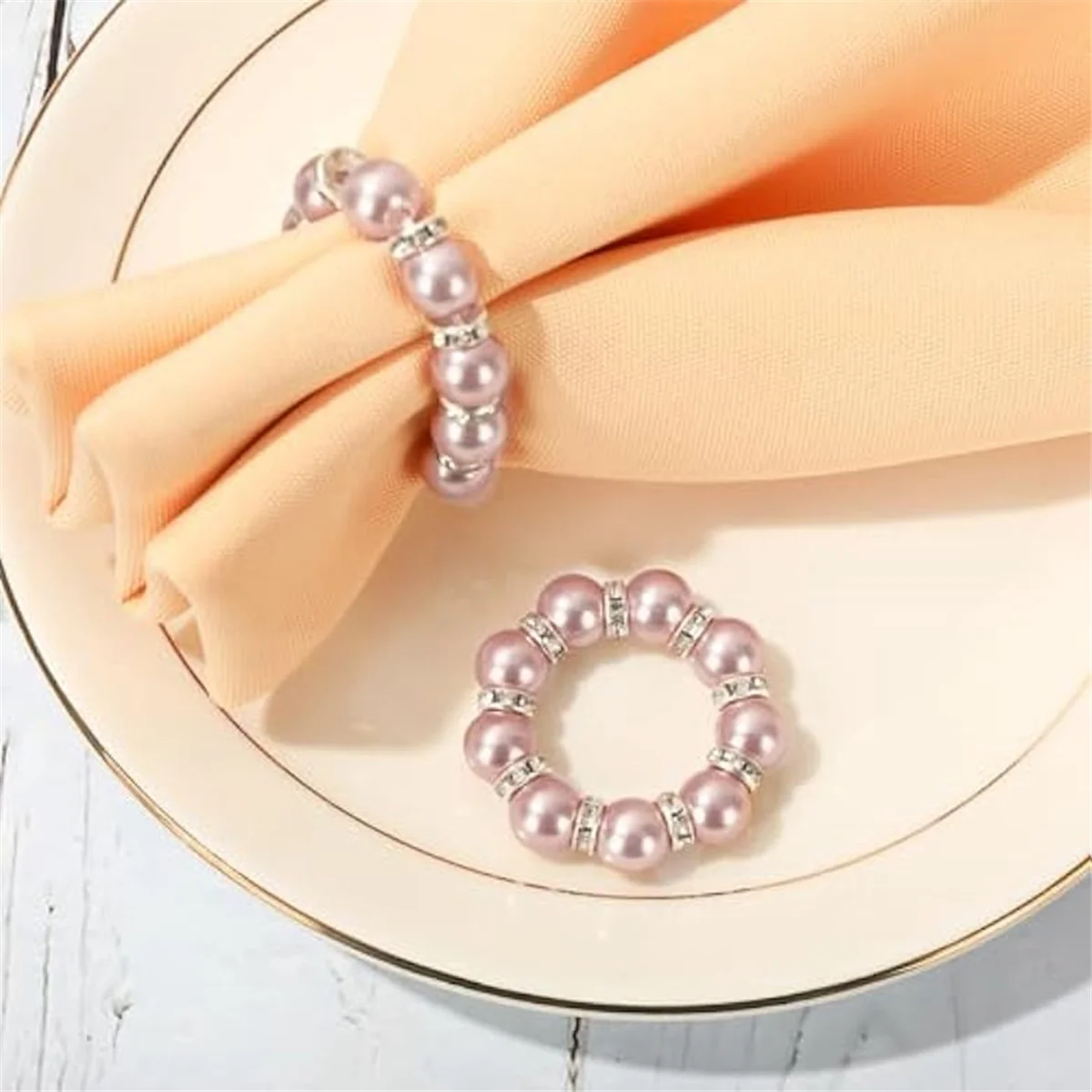 

100Pcs Pearl Napkin Rings Stretched Pearl Beaded Napkin Holder Pearl Rhinestone Napkin Holder Buckles Dinner Table Ring
