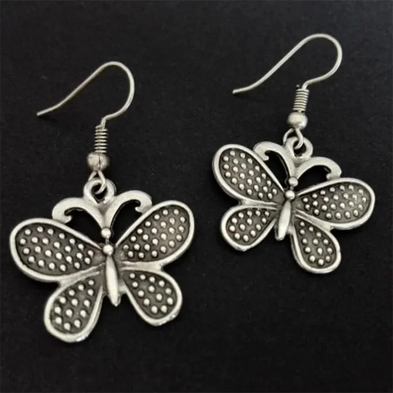 Vintage Style Butterfly Animal Geometry Earrings for Women Silver Color Metal Textured Grave Drop Earrings Jewelry Gifts