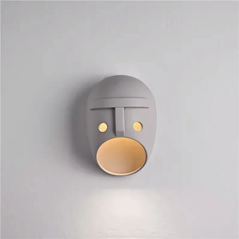 New Dutch Designer Moooi Joker Wall Light for Bedroom Bedside Corridor Background Stairway Mask House Decor LED Resin Lighting