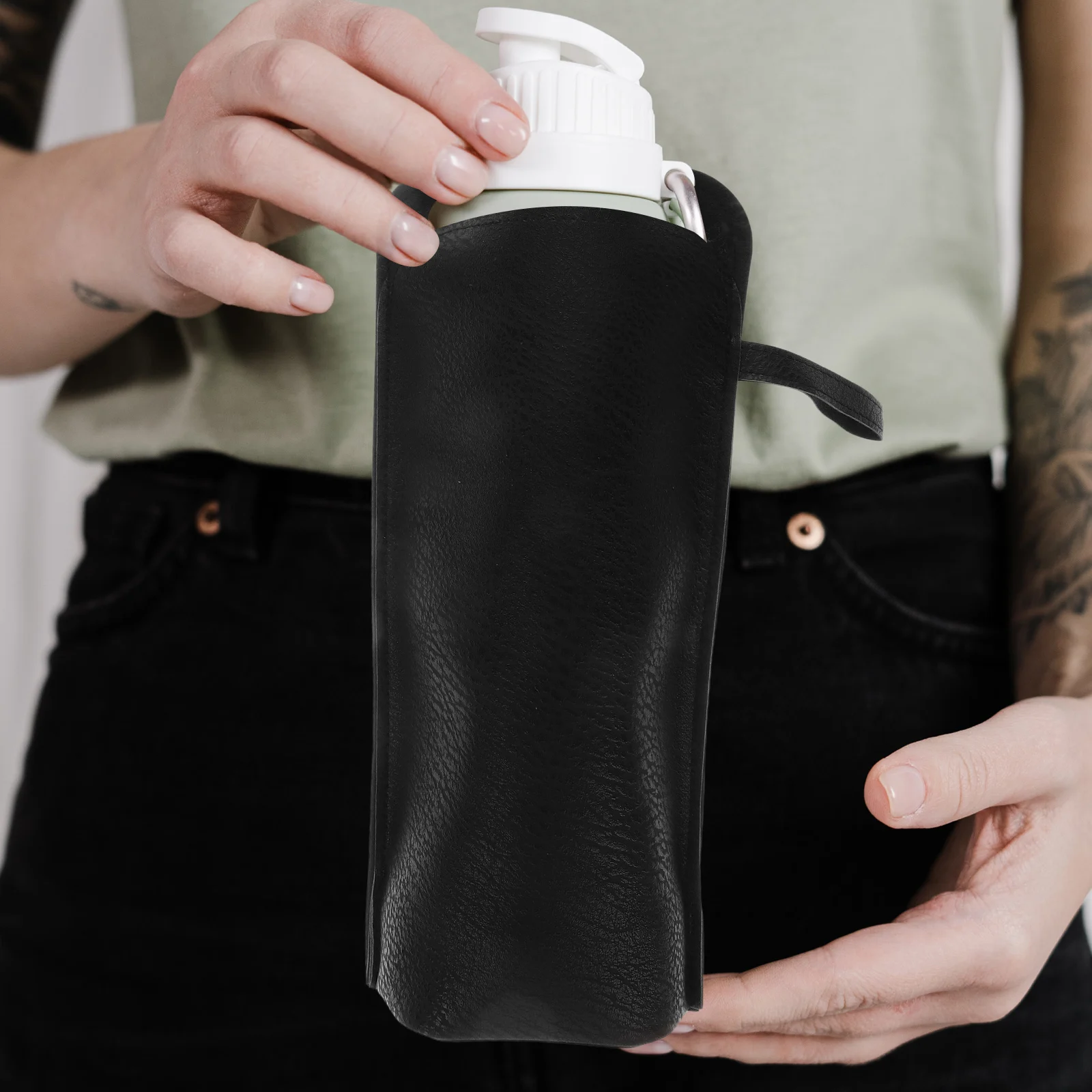 

Luxury Pu Insulated Cup Sleeve 80Mm Diameter Reusable Tumbler Sleeve For Glass Bottle Water Cup Protector Outdoor