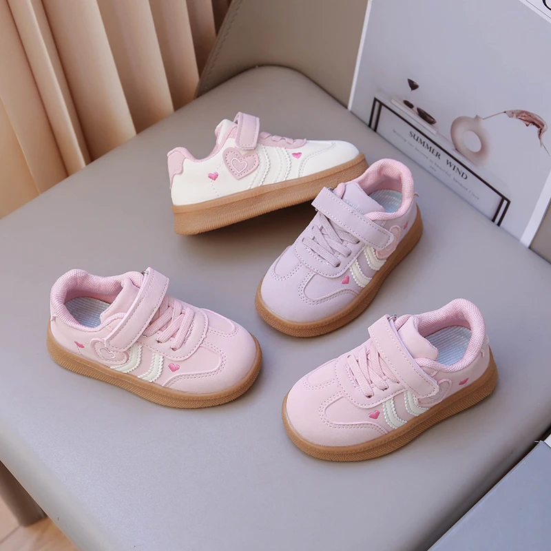 Girls Sneakers All‑Season Pink PU Leather Anti Slip Soft Kids Shoes Breathable Cute Heart Trainers Hook Loop Children's Shoes