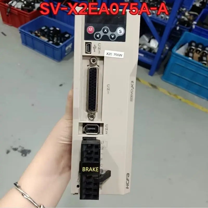 Second-hand SV-X2EA075A-A servo drive function test is normal