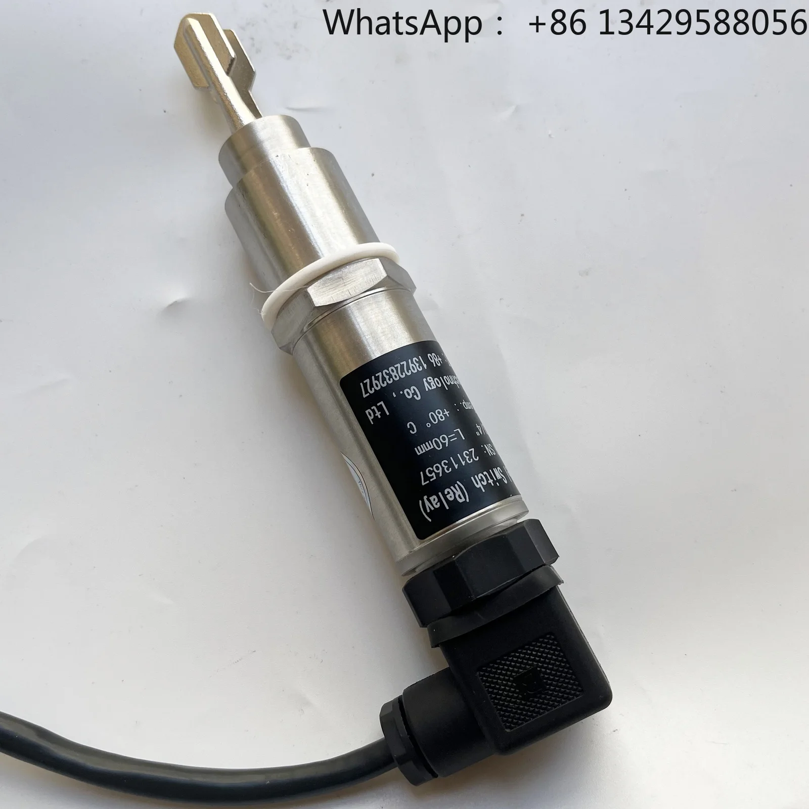 

Mini Size Compact High Temperature Resistance Anti Static Vibrating Tuning Fork Water Liquid Level Switch Vibration Level Sensor