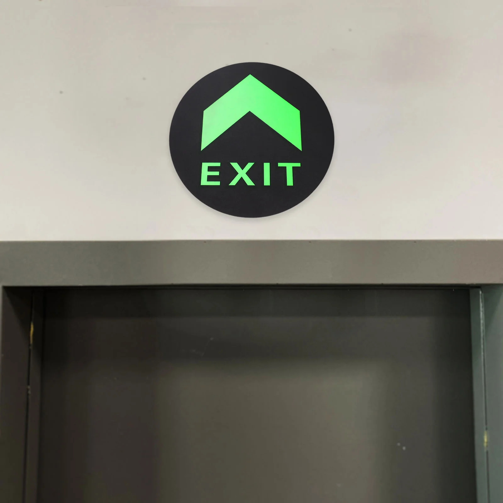 

5Pcs Luminous Exit Sign Stickers Easy Apply Safety Direction Indicator for Mall Corridor Escape Route Exit Signage