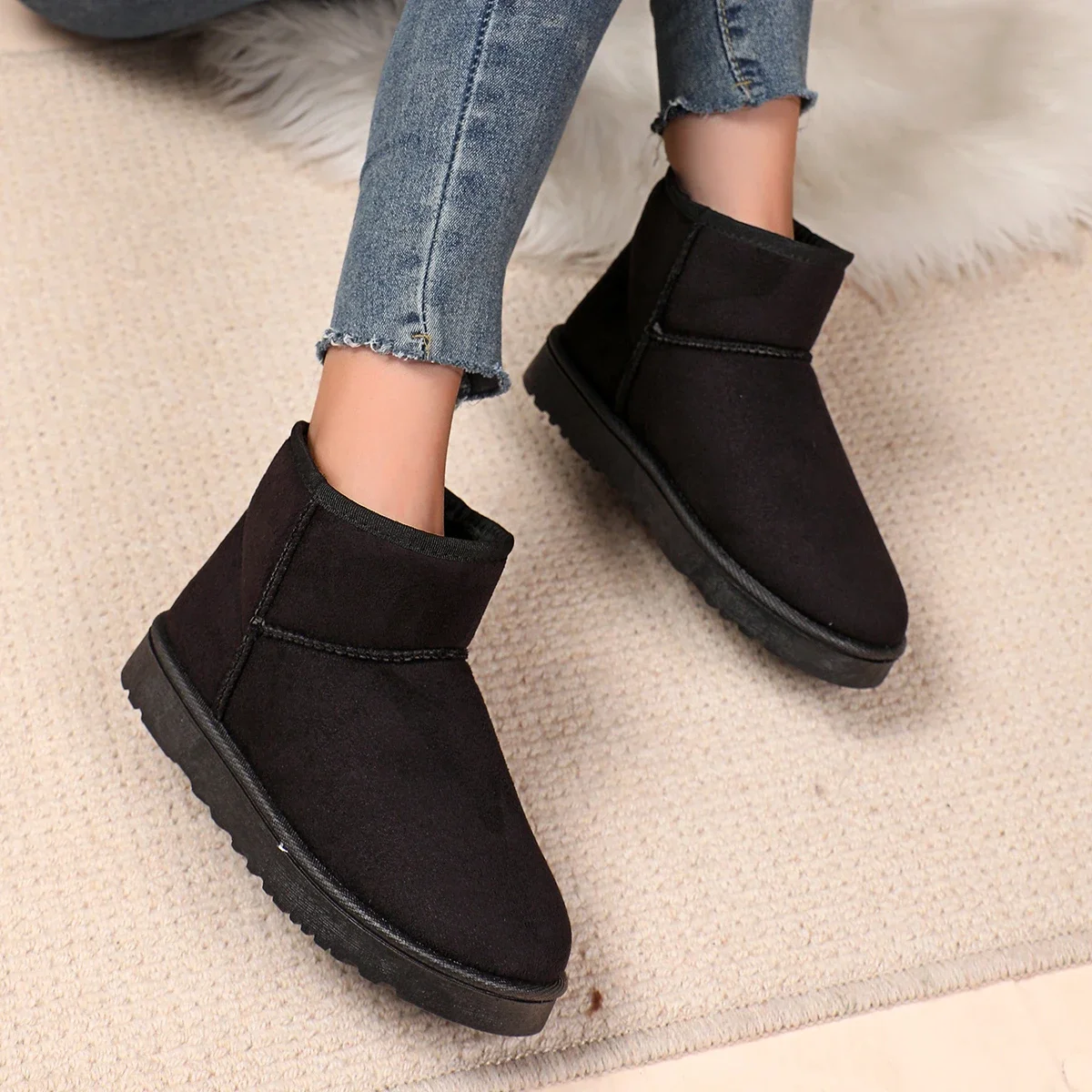 Modische/Sexy Rutschfeste Winterstiefel mit Flachem Schaft, Neue Runde Zehenpartie, Bequeme und Lässige Warme Schneestiefel für Damen – Detail 7