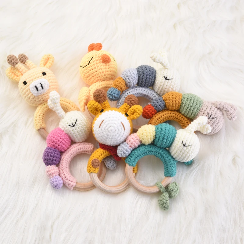 1Pcs Baby Teething Toys Wooden Teether Round Ring Bracelet Handmade Cotton Knitting Animal Caterpillar Deer Baby Rattles Gifts