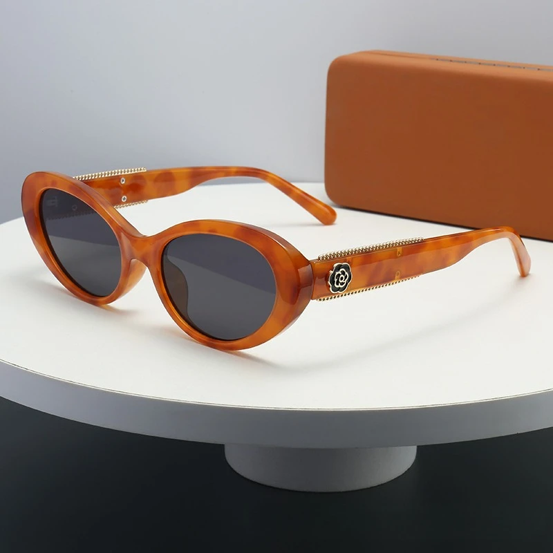 

2025 Fashion Trendy Oval Cat Eye Sunglasses for Women Men Small Frame Gradients Lens Brand Designer Sun Glasses UV400 Oculos