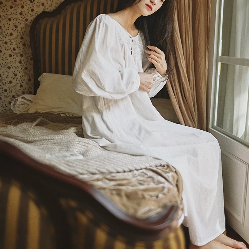 Women Long White Nightgown 100% Pure Cotton Loose Embroidered Princess Nightdress Long Sleeve Pajamas Loungewear Robe