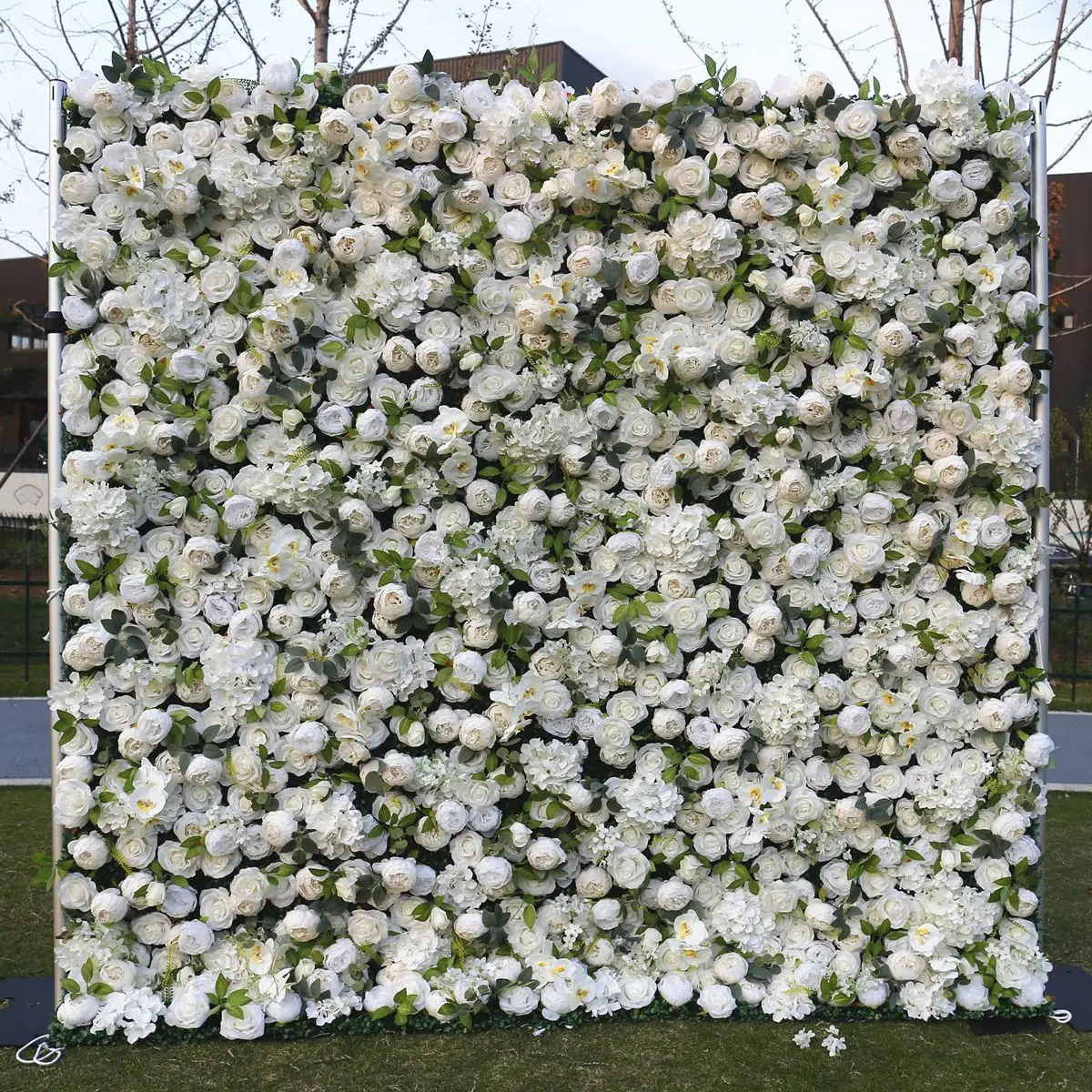 White Cloth Bottom … - image