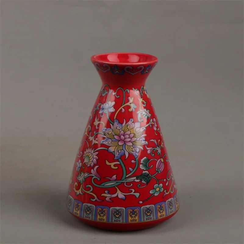 Chinese Old Porcelain Red enamel Entangled  vase Collectible Artifacts Antique Decorations