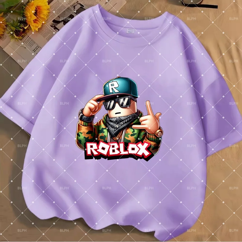 

Высококачественная детская футболка-худи с принтом Roblox в камуфляжном стиле, стильный выбор для юных геймеров