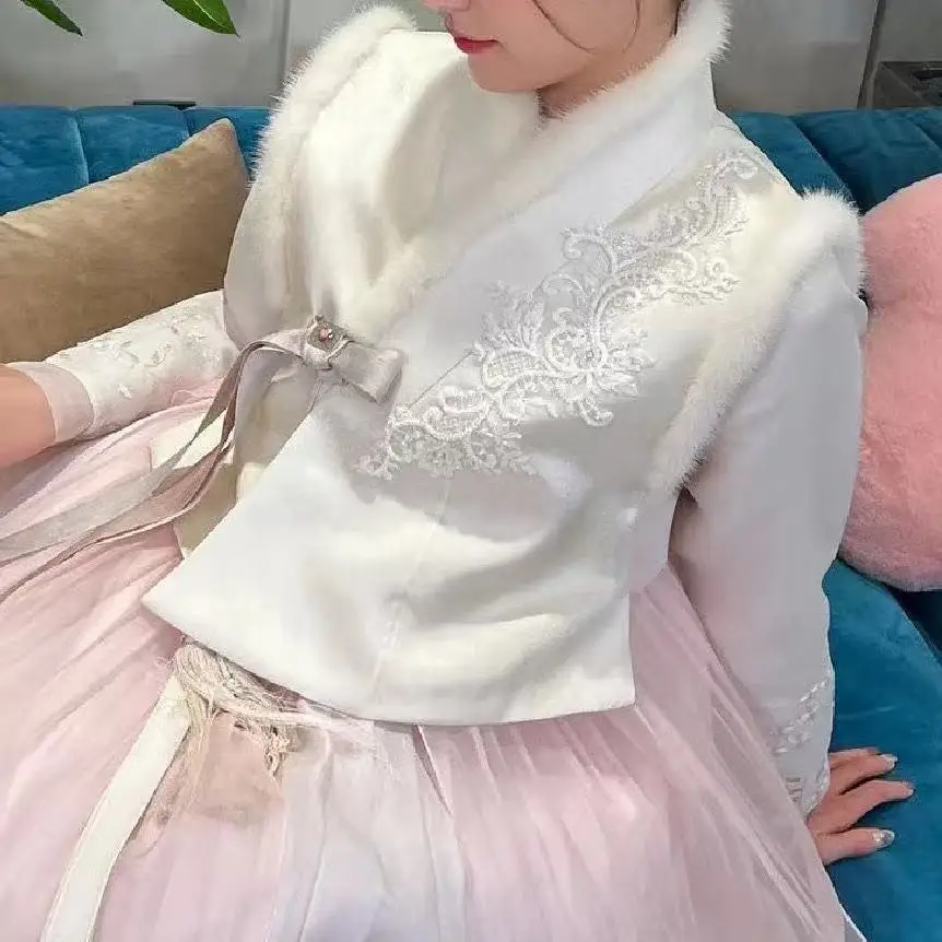 

Winter Plush Collar Hanbok Vest Traditional Korean Clothing Thicken Sleeveless Tops Coat New Year Warm Fashion Slim Vest Joker