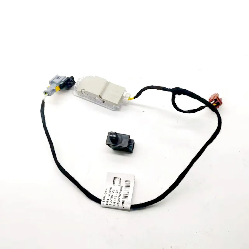 Suitable for Peugeot 3008 408 508 4008 5008 Citroen Tianyi C5 C4 glove box lamp harness switch 9825757480